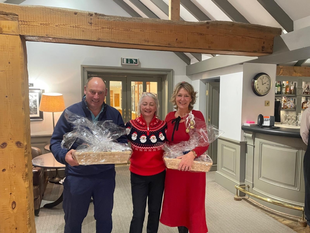 Mixed 9 Hole Competition 6