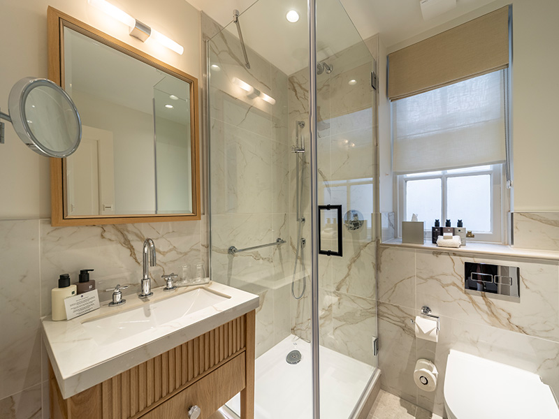 Shower WP 1 800×600