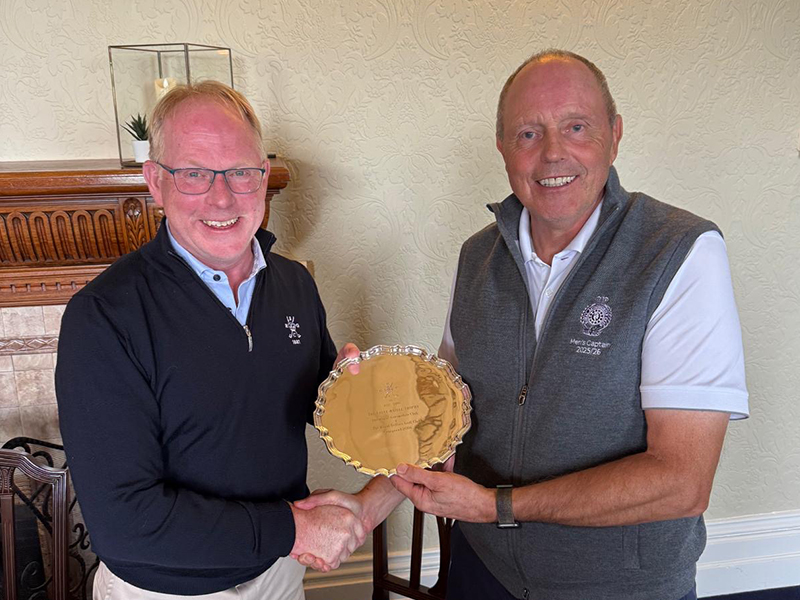Gallery - Captain Andy Macfarlane hands over the Salver to Royal Belfast Captain Malcolm Ditty